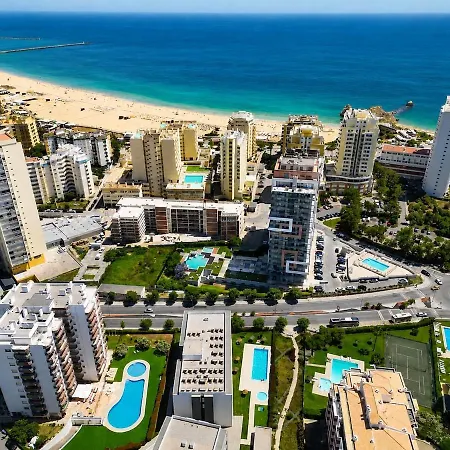 Modern Da Rocha 5 Min Walk With Pool Appartamento
