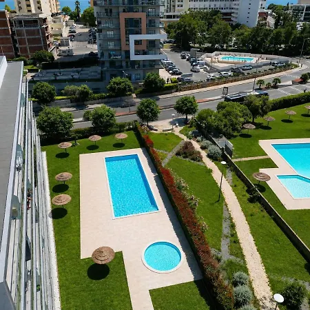 Modern Da Rocha 5 Min Walk With Pool Portimão